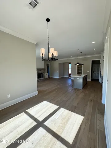 $2,800 | 115 Southern Oak Way, Canton, MS 39046