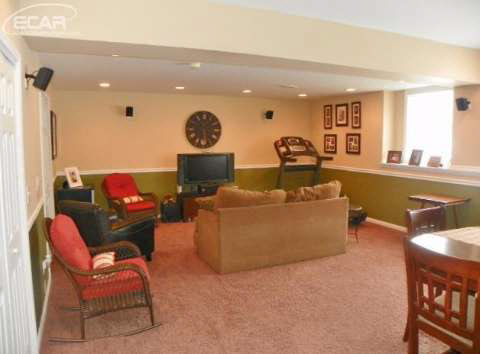 10325 Lehring Road Byron, MI 48418 - Photo 15 of 27 20436041-14.JPG