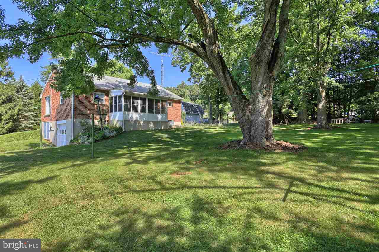 2288 Ridgewood Road York, PA 17402 - Photo 22 of 25 Gallery Image 22