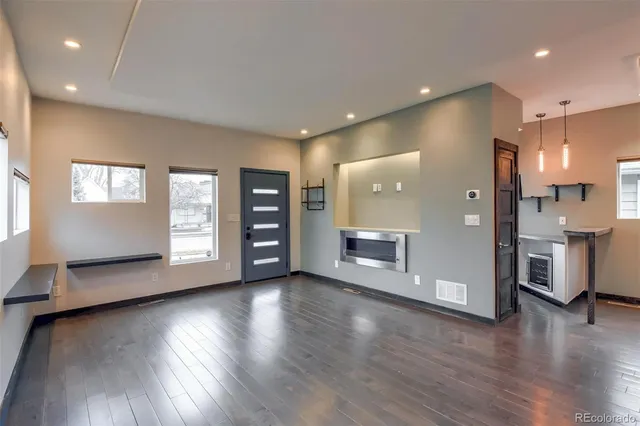 $4,000 | 2798 South Lincoln Street, Englewood, CO 80113