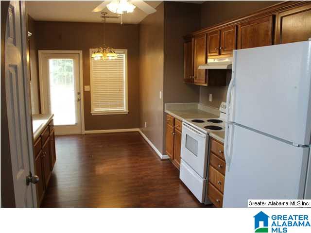 135 Stonehaven Trail Pelham, AL 35124 - Photo 7 of 21