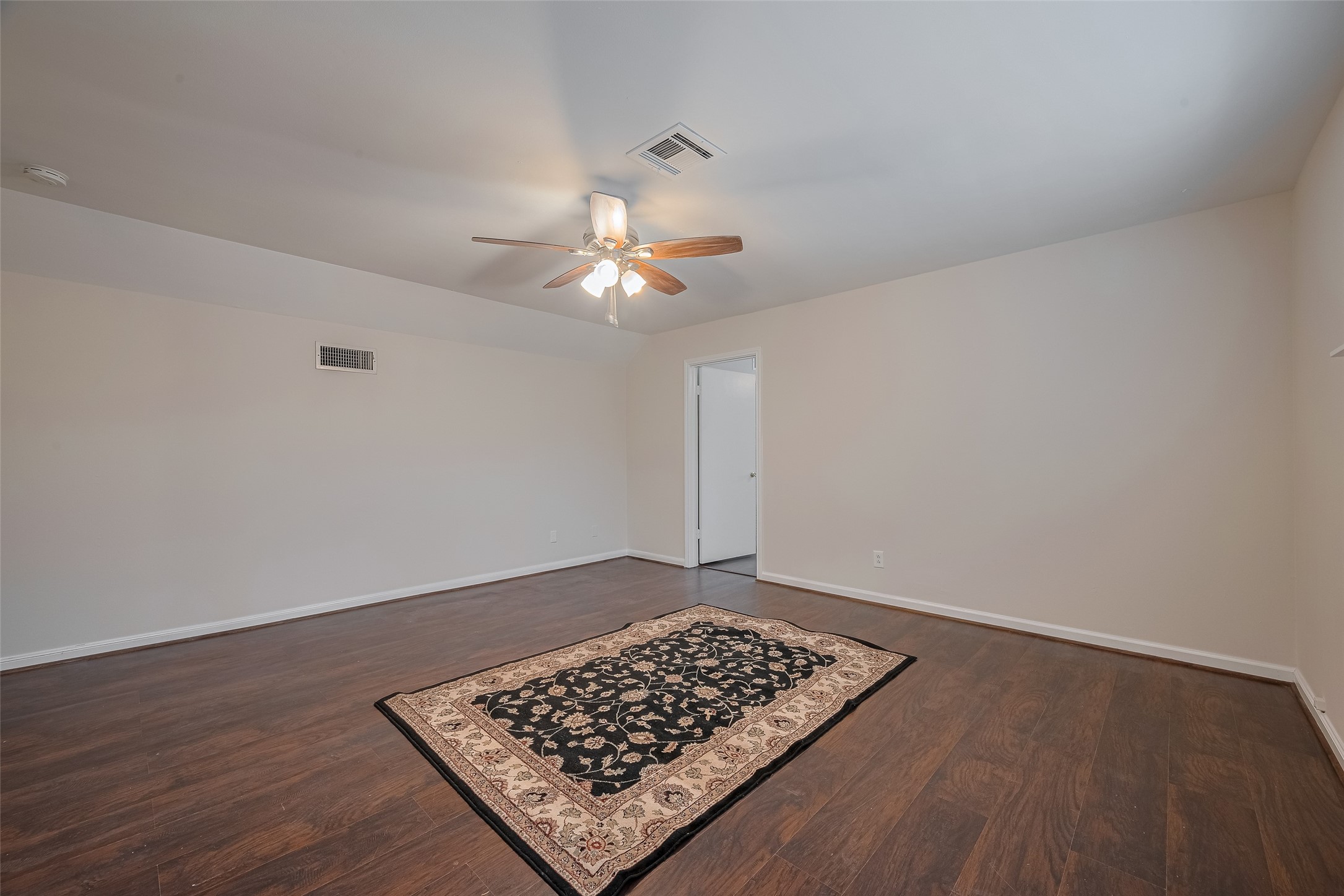 7914 Roos Road Houston, TX 77036 - Photo 27 of 50