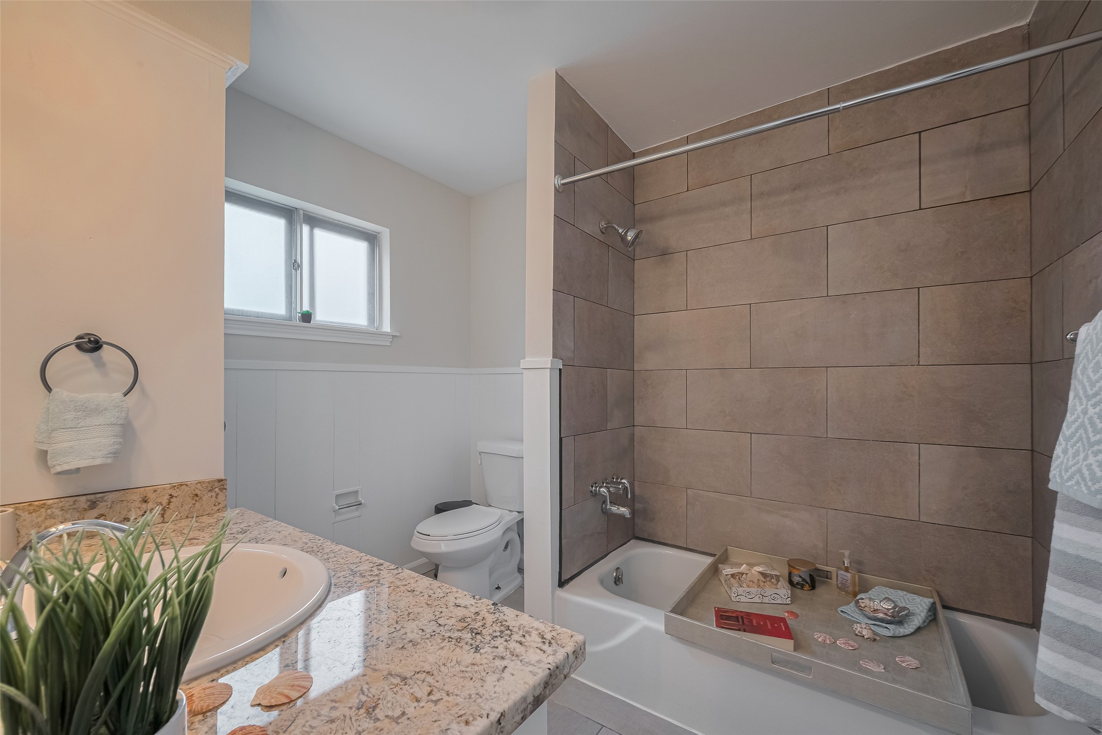 7914 Roos Road Houston, TX 77036 - Photo 29 of 50