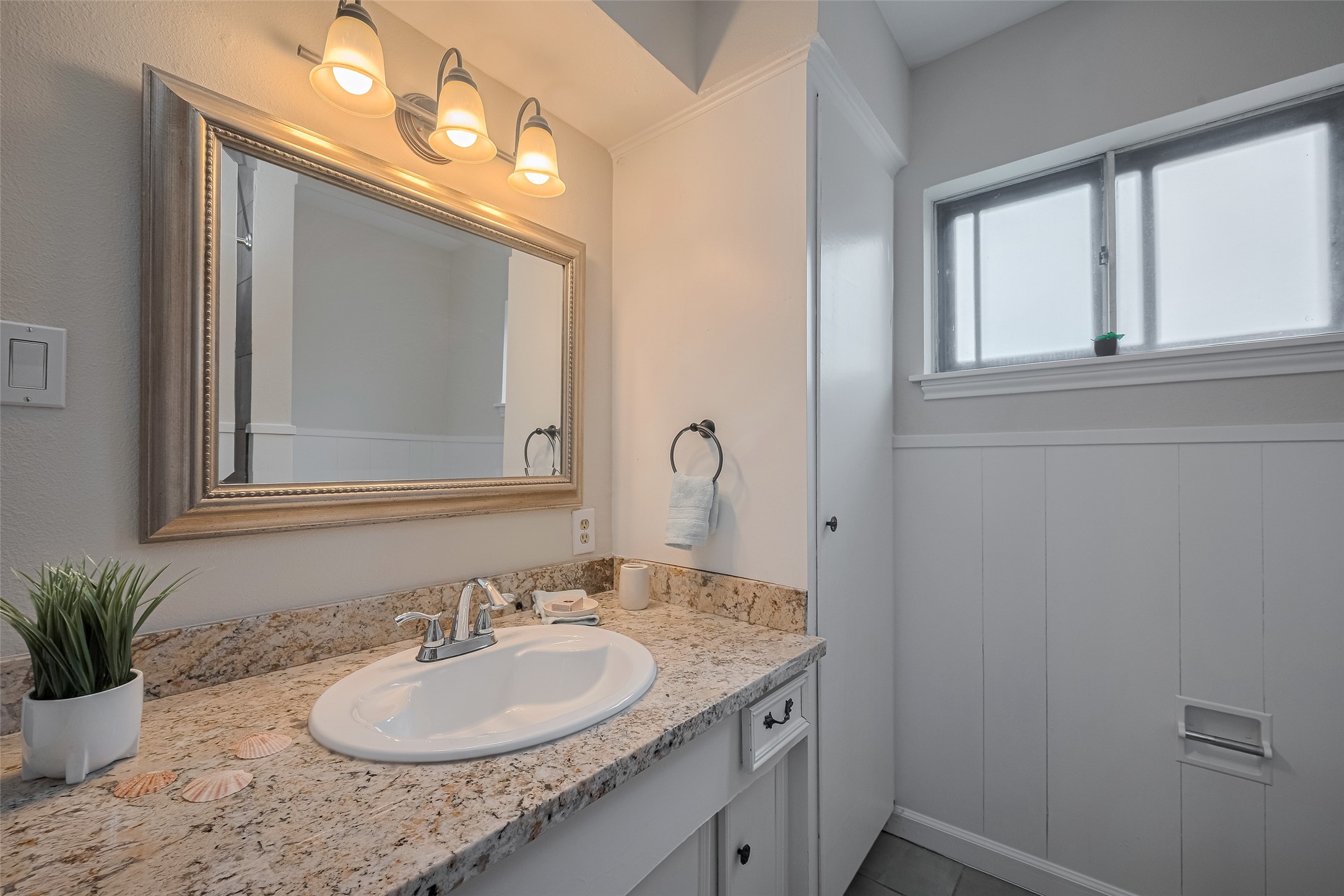 7914 Roos Road Houston, TX 77036 - Photo 30 of 50