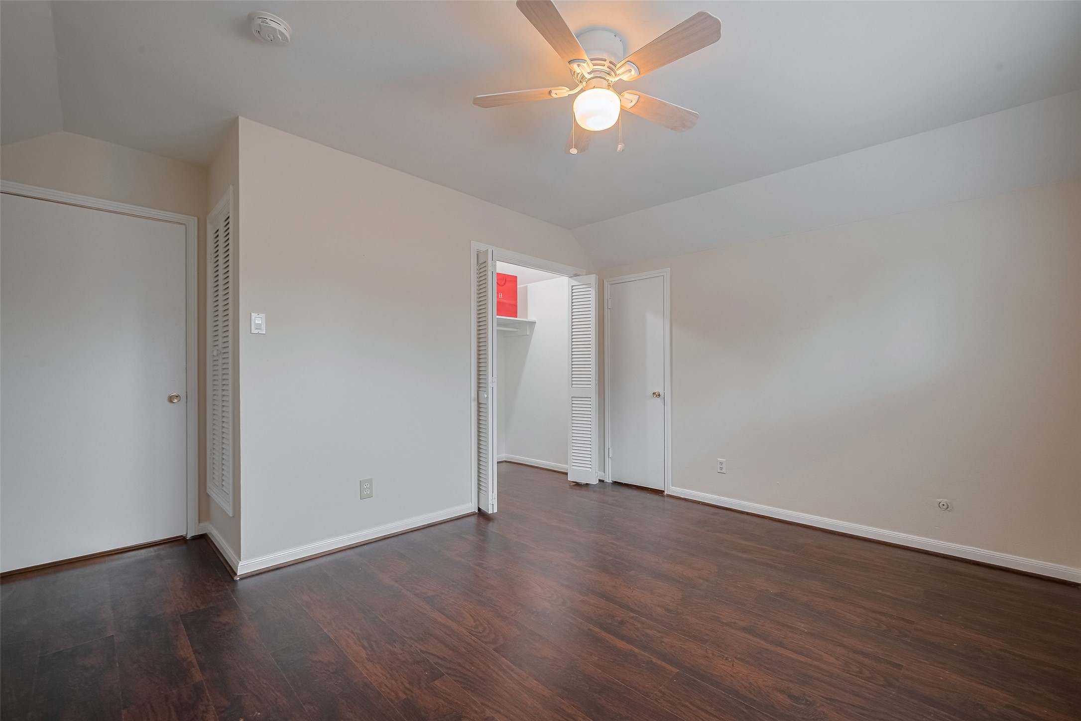 7914 Roos Road Houston, TX 77036 - Photo 35 of 50