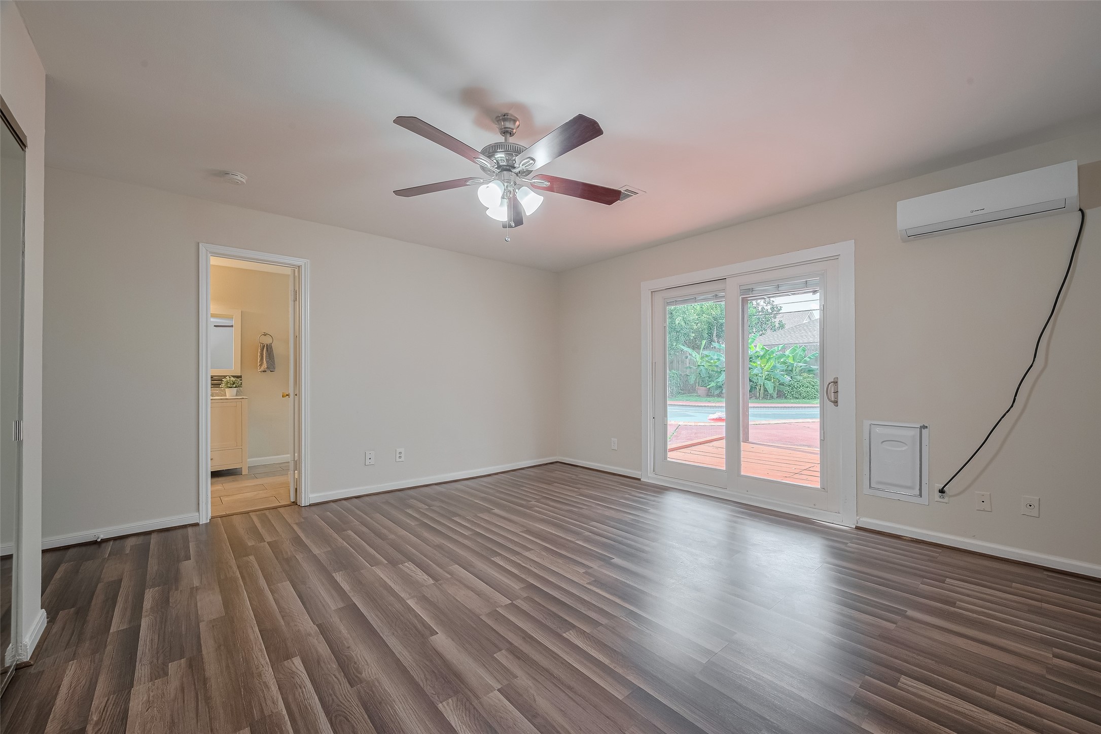 7914 Roos Road Houston, TX 77036 - Photo 39 of 50