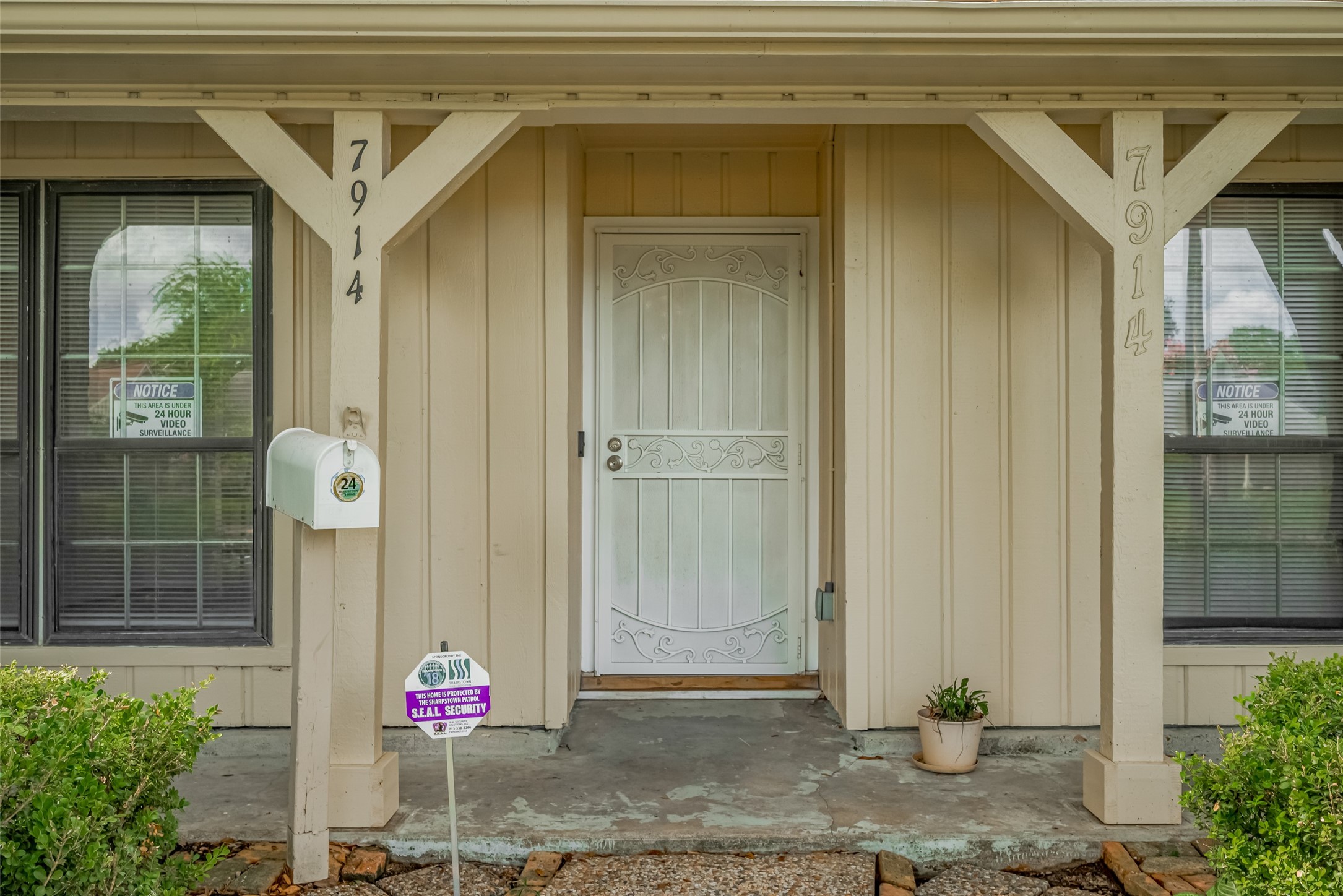 7914 Roos Road Houston, TX 77036 - Photo 5 of 50