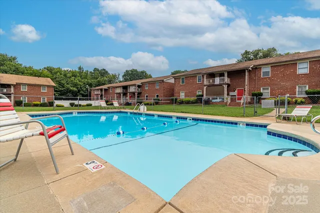 $165,900 | 2116 South Main Street, Kannapolis, NC 28081