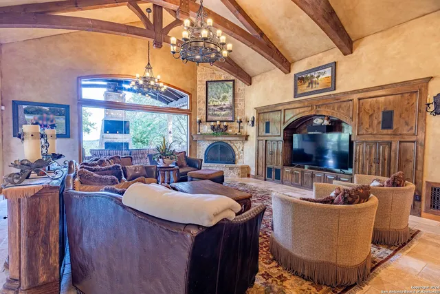 $3,750,000 | 14454 Santa Rita, Helotes, TX 78023