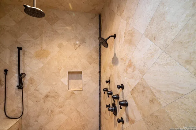 $3,750,000 | 14454 Santa Rita, Helotes, TX 78023