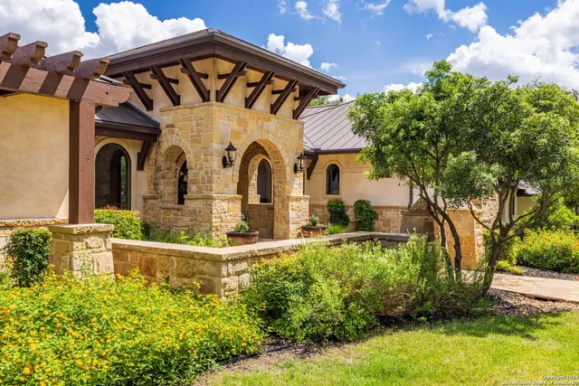 $3,750,000 | 14454 Santa Rita, Helotes, TX 78023