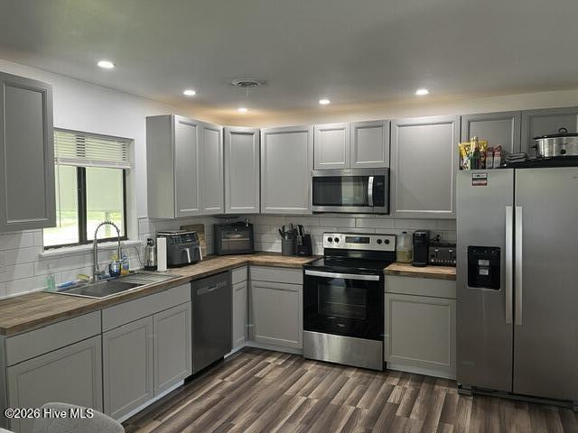 1312 Wolf Swamp Road Jacksonville, NC 28546 - Photo 6 of 24