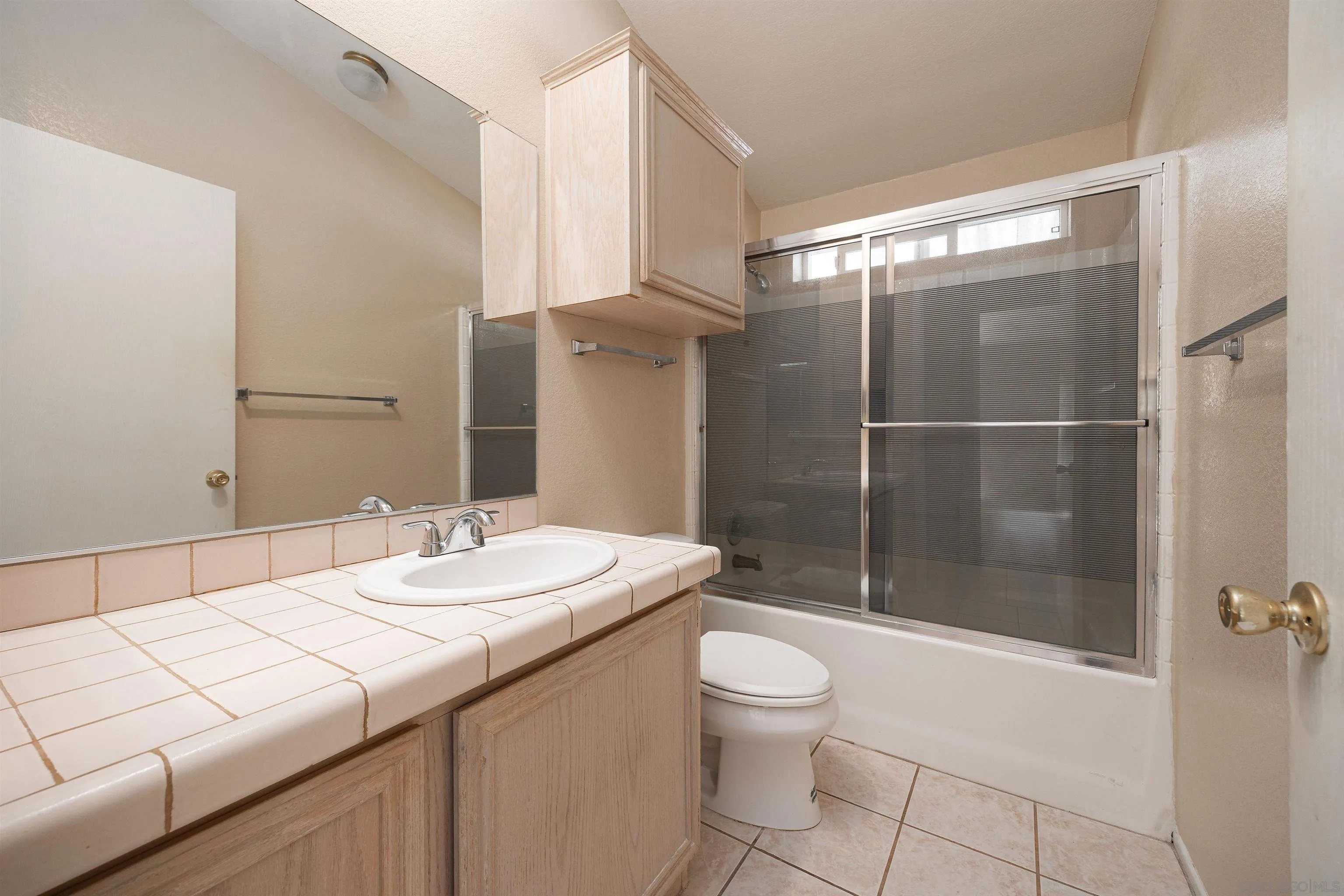 4650 Dulin Road, Unit 162 Fallbrook, CA 92003 - Photo 14 of 36 a bathroom with a sink toilet and shower
