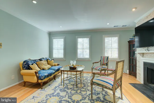 $489,000 | 1953 Calvert Street Northwest, Unit D, Washington, DC 20009