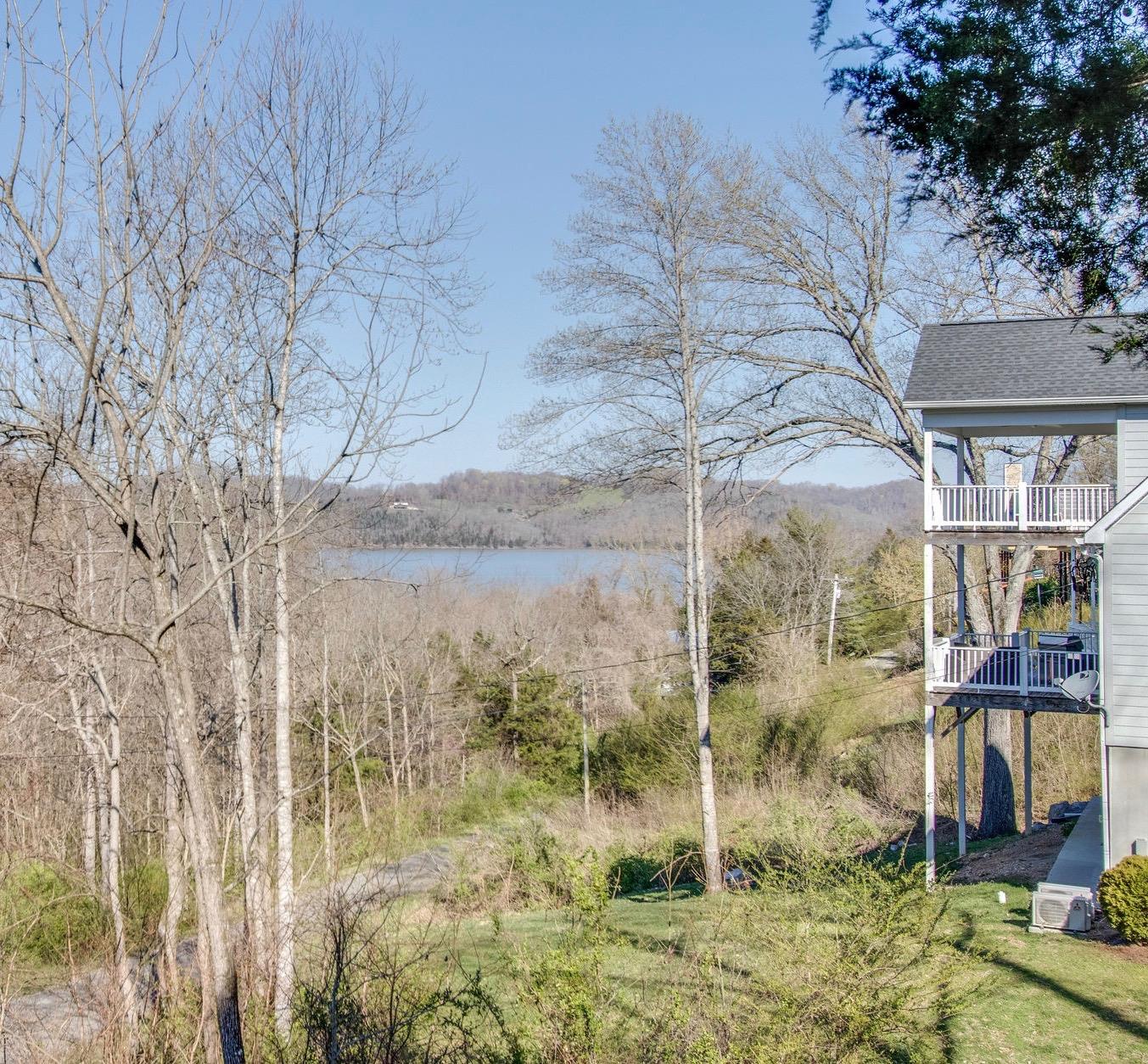 750 Floating Mill Village Road Silver Point, TN 38582 - Photo 24 of 30 a backyard of a house