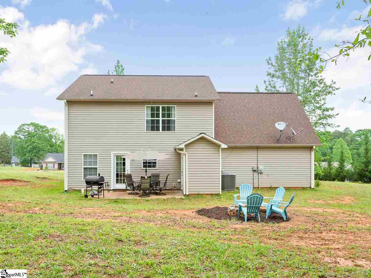 480 Gibbs Road Wellford, SC 29385 - Photo 5 of 6 Gallery Image 5