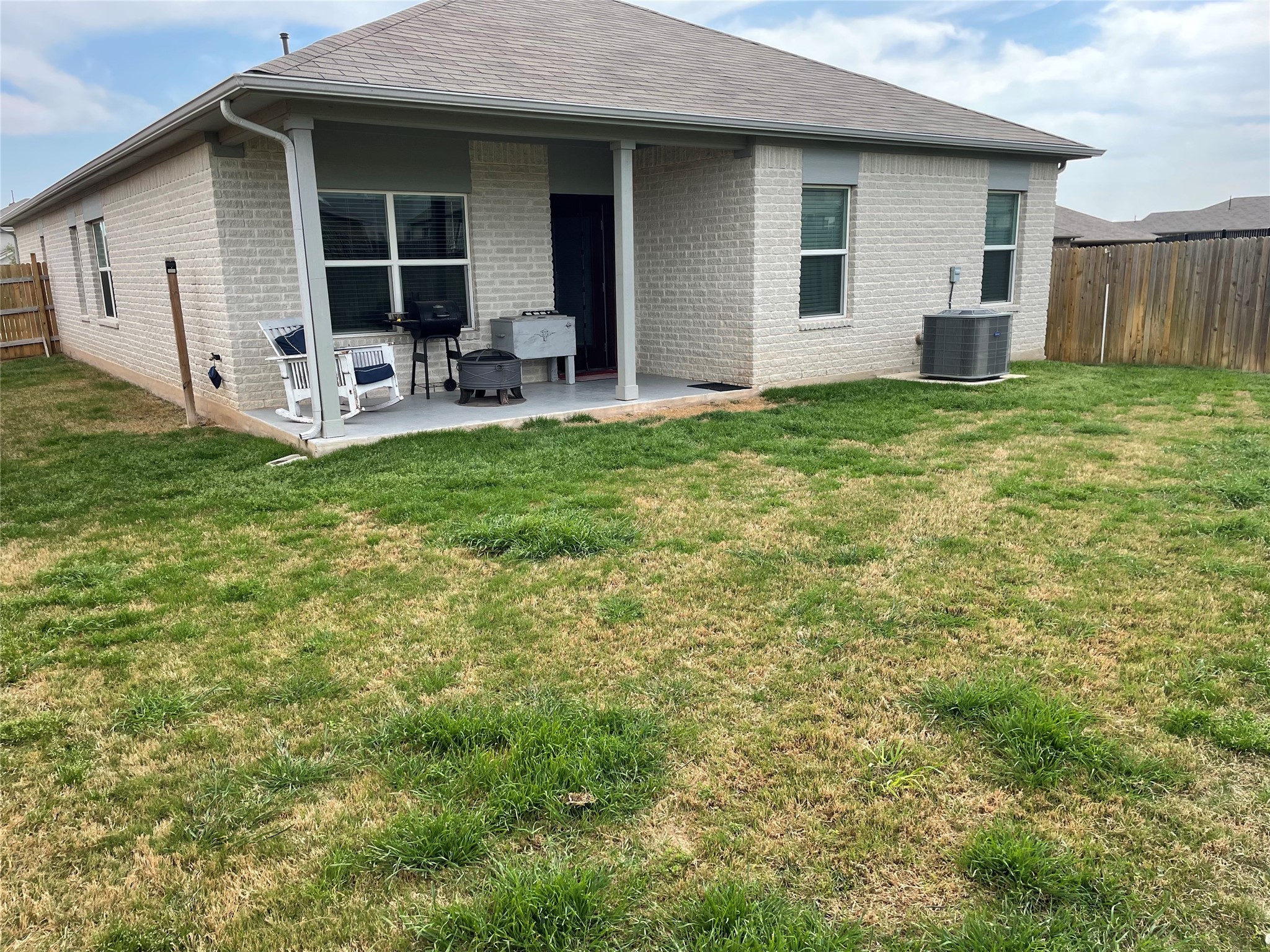 317 Bremen Street Georgetown, TX 78626 - Photo 17 of 19 a house view with a garden space