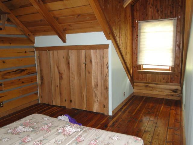 456 Cathey Road Wartrace, TN 37183 - Photo 4 of 19 One of the upstairs bedrooms.
