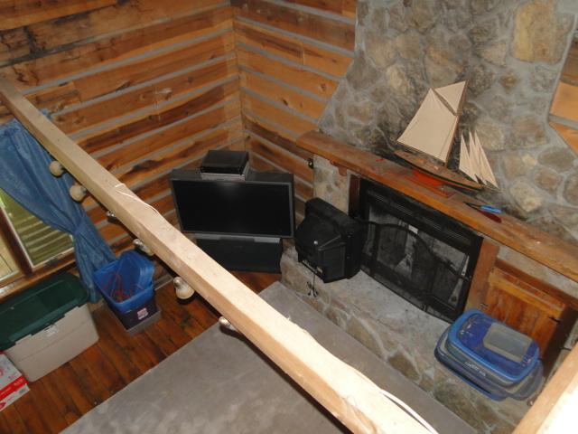 456 Cathey Road Wartrace, TN 37183 - Photo 9 of 19 View from the loft to the greatroom.
