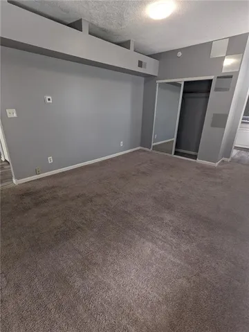 $525,000 | 3933 Warwick Boulevard, Kansas City, MO 64111