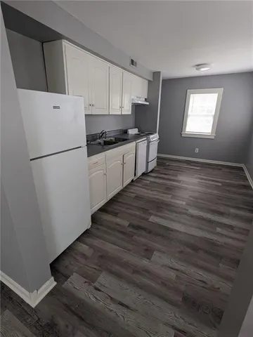 $525,000 | 3933 Warwick Boulevard, Kansas City, MO 64111