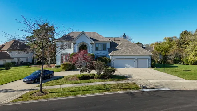 $1,150,000 | 2015 Tree Farm Court, Buffalo Grove, IL 60089