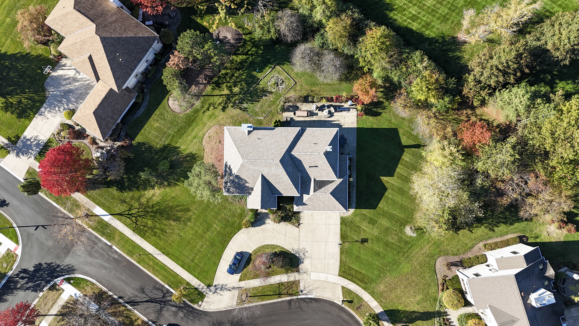 2015 Tree Farm Court Buffalo Grove, IL 60089 - Photo 11 of 100 an aerial view of a house with a yard and trees