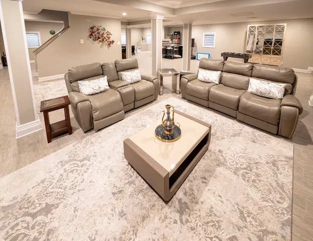 $1,150,000 | 2015 Tree Farm Court, Buffalo Grove, IL 60089