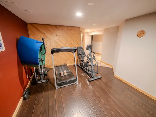 $1,150,000 | 2015 Tree Farm Court, Buffalo Grove, IL 60089