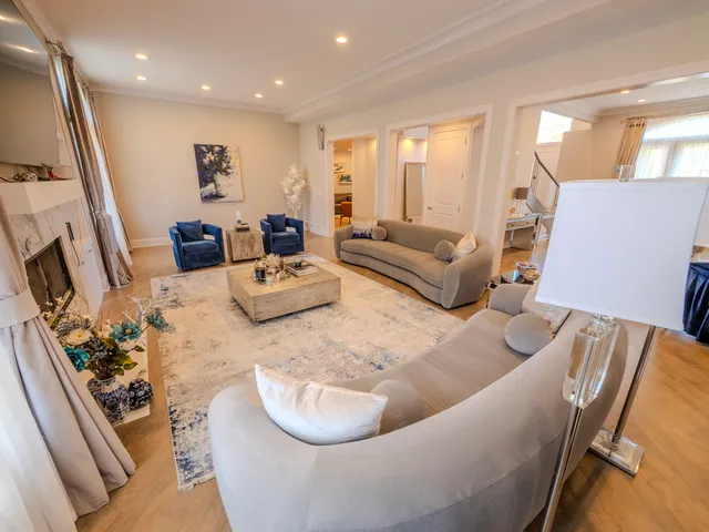 $1,150,000 | 2015 Tree Farm Court, Buffalo Grove, IL 60089