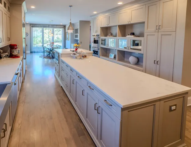 $1,150,000 | 2015 Tree Farm Court, Buffalo Grove, IL 60089