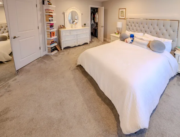 $1,150,000 | 2015 Tree Farm Court, Buffalo Grove, IL 60089