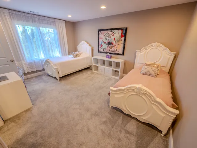 $1,150,000 | 2015 Tree Farm Court, Buffalo Grove, IL 60089