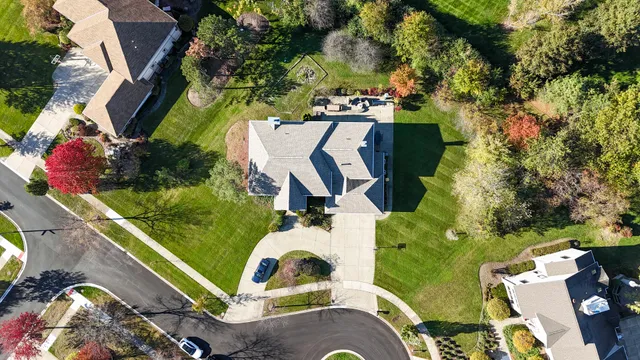 $1,150,000 | 2015 Tree Farm Court, Buffalo Grove, IL 60089