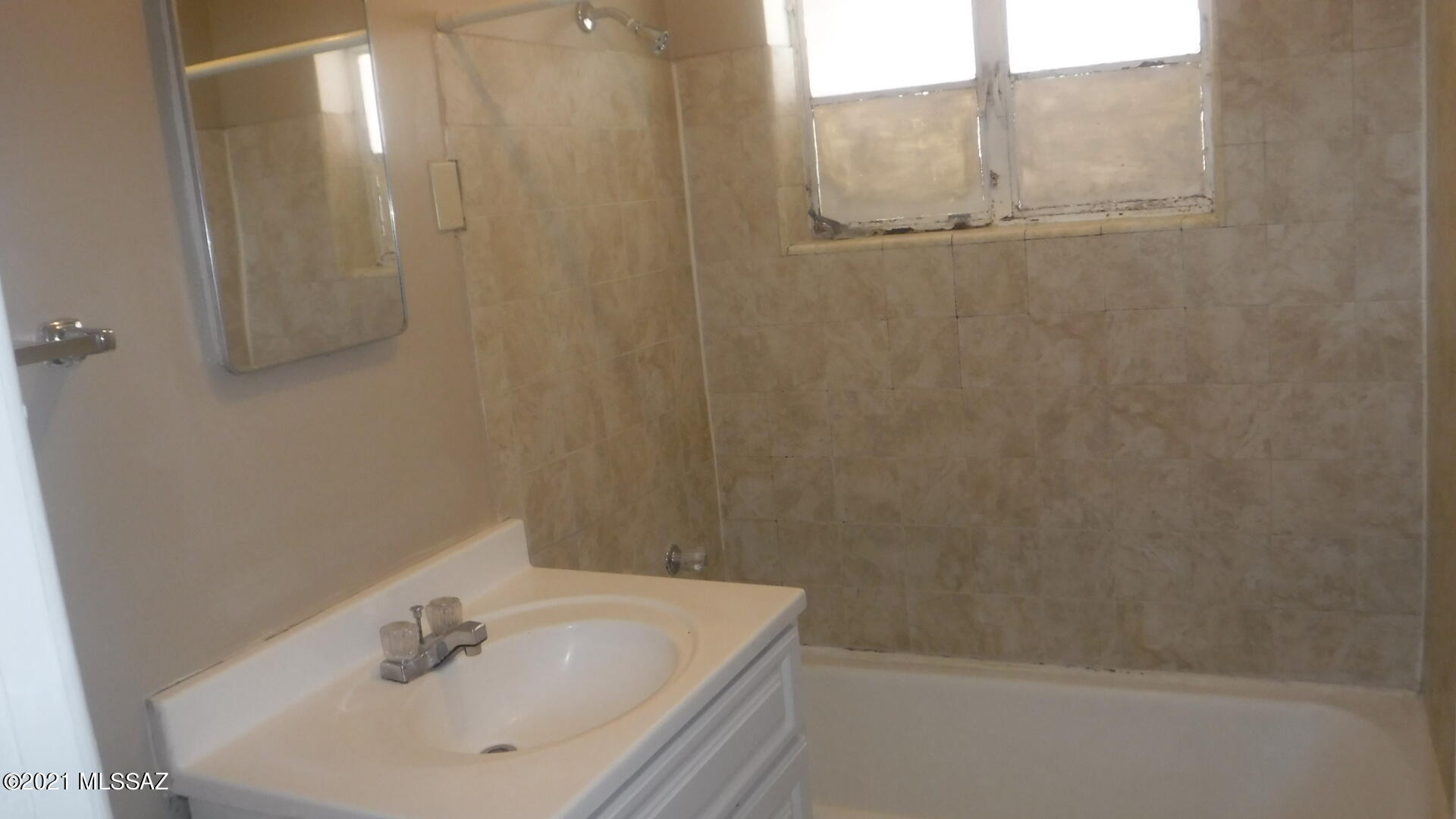 809 West Vanover Road Tucson, AZ 85705 - Photo 15 of 24 Gallery Image 15