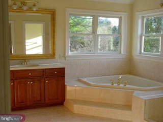 360 Keller Road Berwyn, PA 19312 - Photo 5 of 6