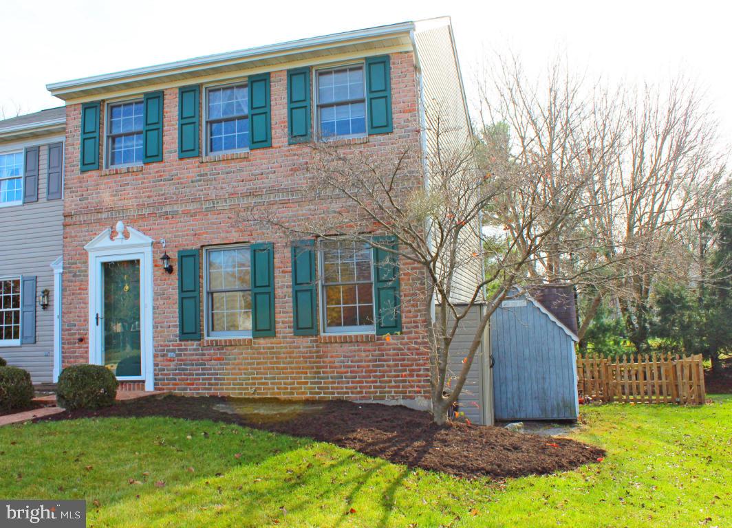 48 Brookfield Road Lititz, PA 17543 - Photo 1 of 21