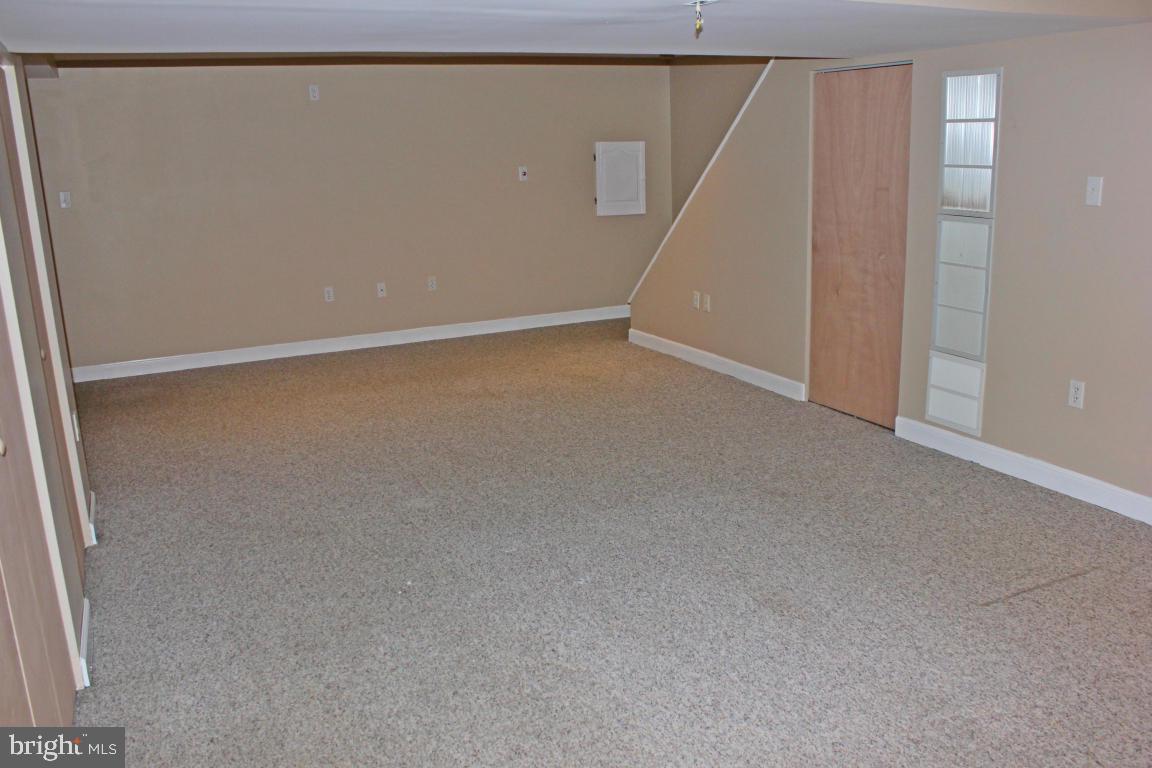 48 Brookfield Road Lititz, PA 17543 - Photo 9 of 21