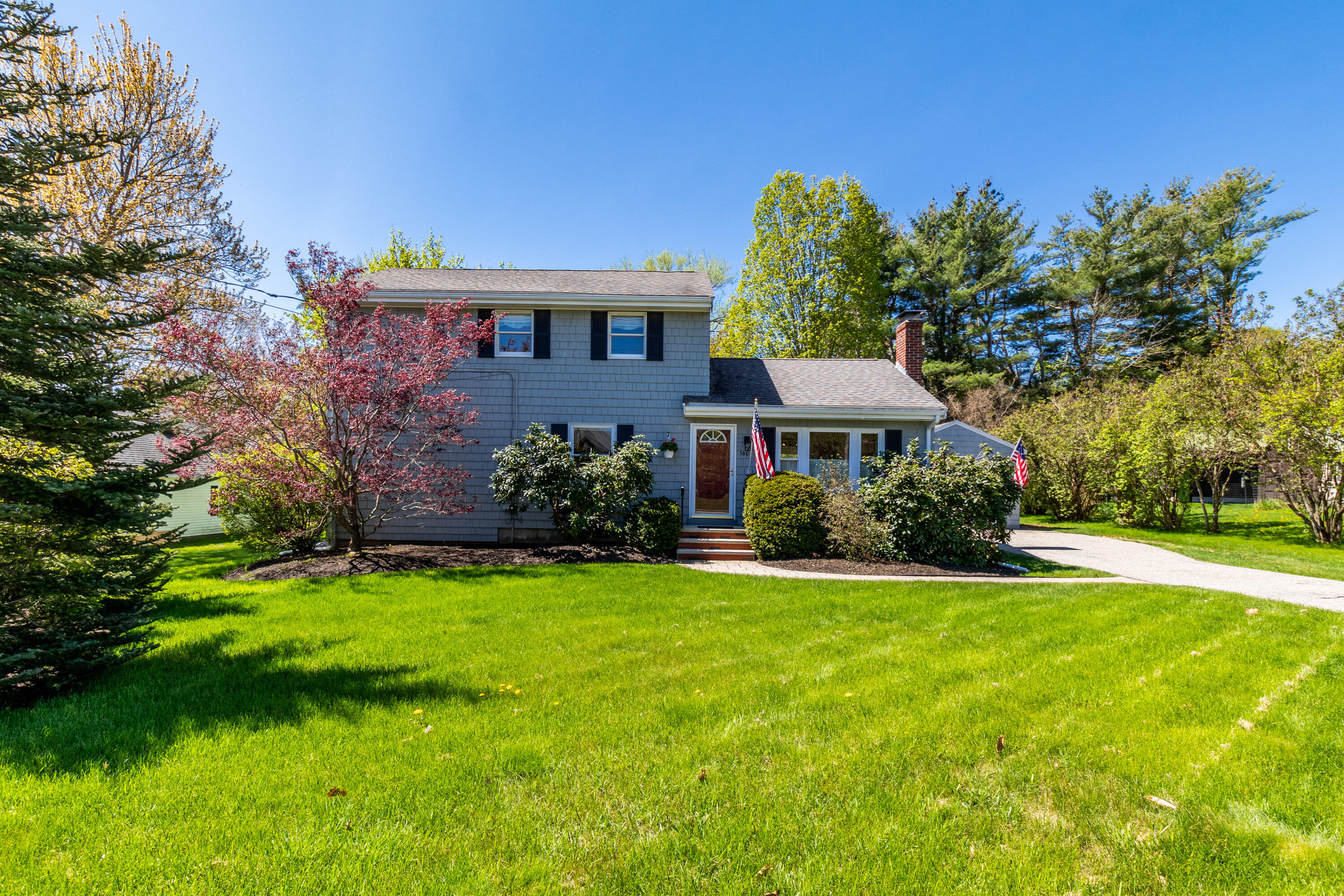 360 Tuttle Road Cumberland, ME 04021 - Photo 2 of 43 20240513ms-81003