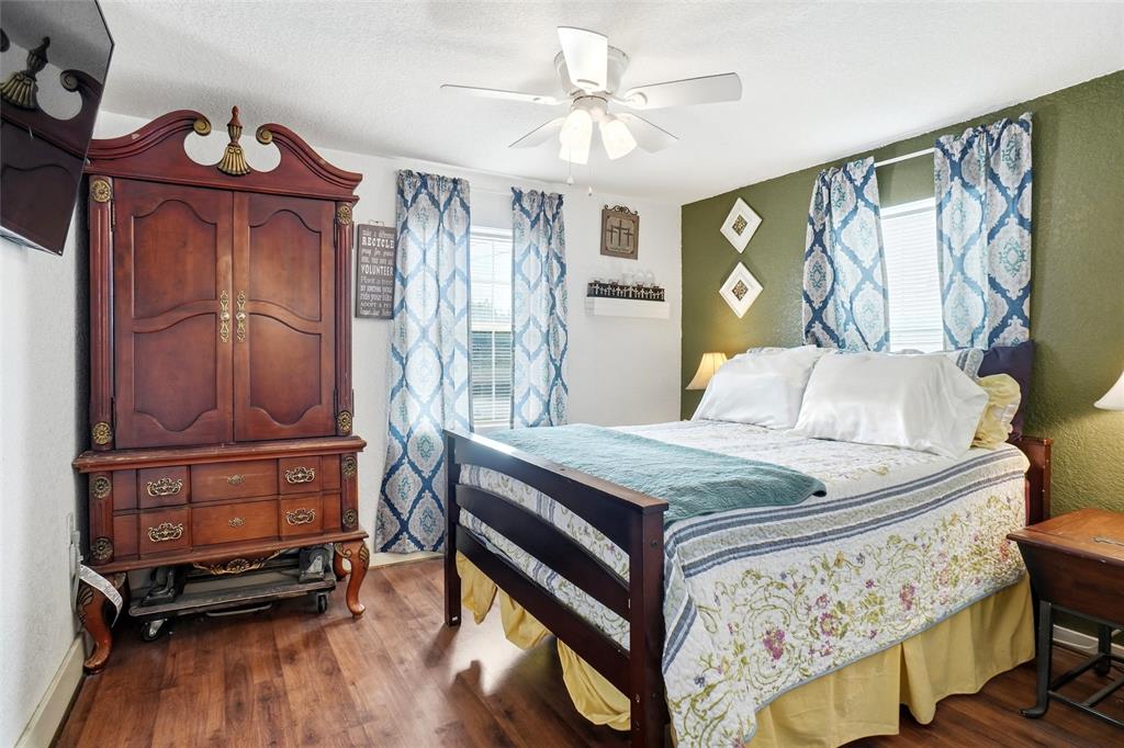 904 South Perrin Street Decatur, TX 76234 - Photo 20 of 31