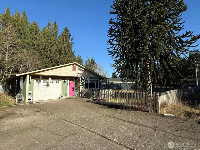 $409,900 | 101 Edgewood Avenue, Elma, WA 98541