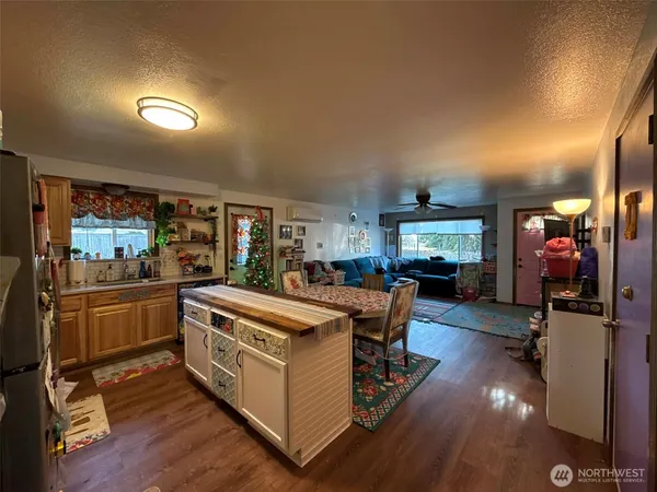 $404,900 | 101 Edgewood Avenue, Elma, WA 98541