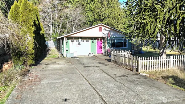 $404,900 | 101 Edgewood Avenue, Elma, WA 98541