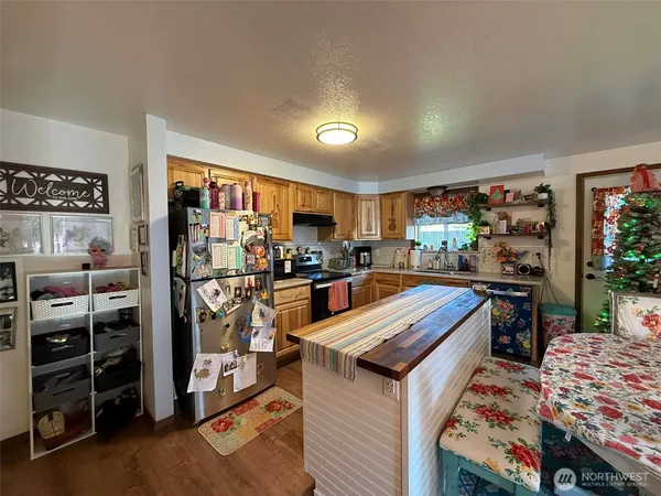 $404,900 | 101 Edgewood Avenue, Elma, WA 98541
