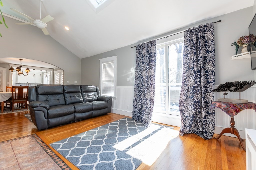 167-169 Walker Road Swampscott, MA 01907 - Photo 11 of 27 Gallery Image 11