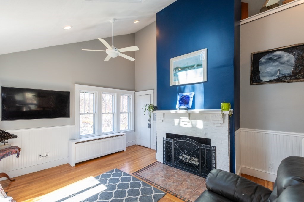 167-169 Walker Road Swampscott, MA 01907 - Photo 9 of 27 Gallery Image 9