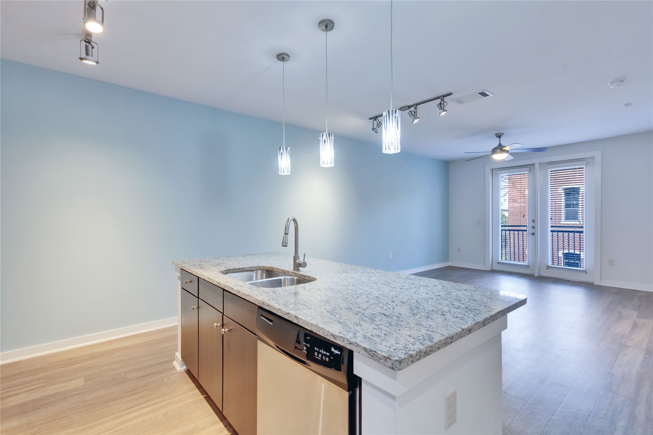 1900 Barton Springs Road, Unit 3039 Austin, TX 78704 - Photo 4 of 27 Gallery Image 4