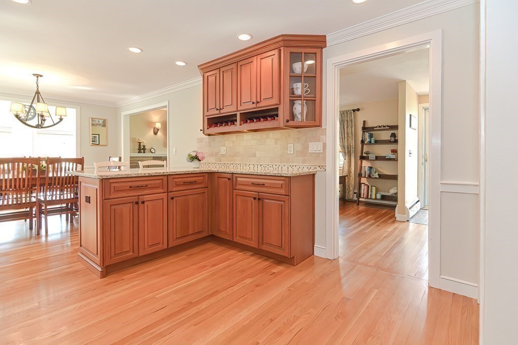 16 Hillcrest Road Medfield, MA 02052 - Photo 20 of 35 Gallery Image 20