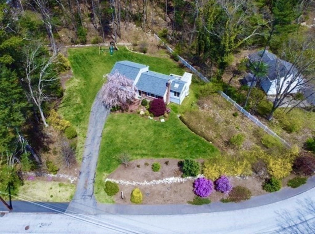 16 Hillcrest Road Medfield, MA 02052 - Photo 35 of 35 Gallery Image 35
