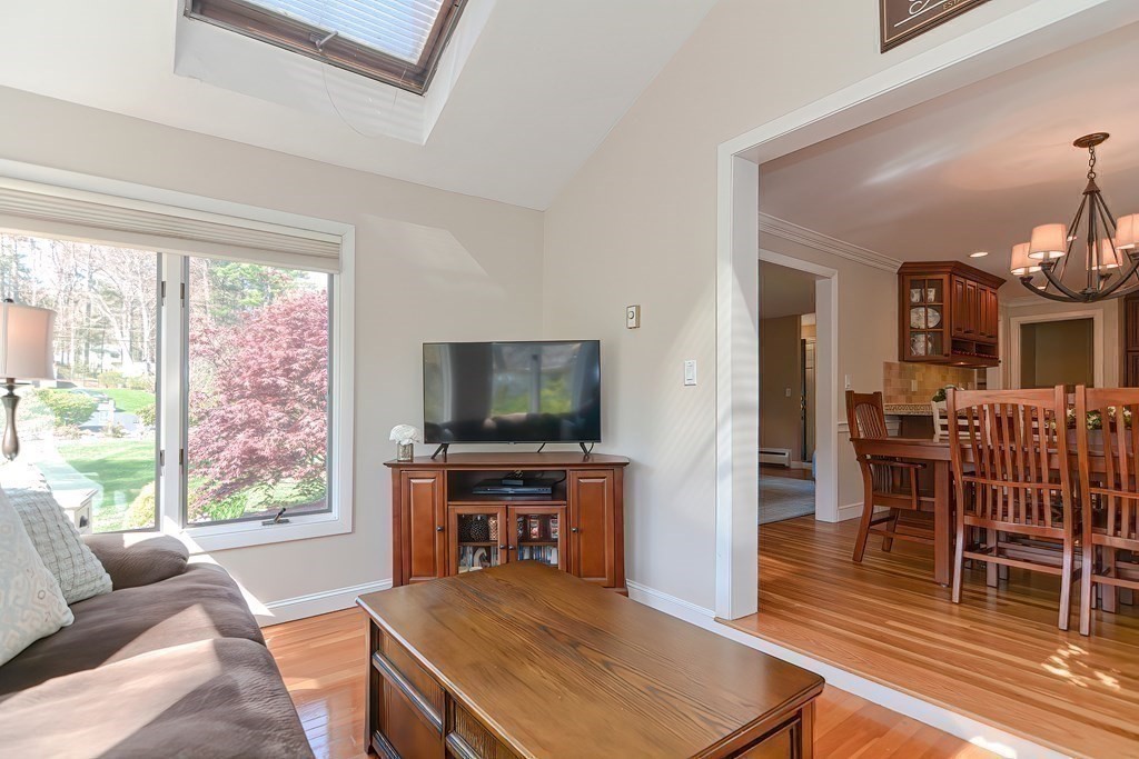 16 Hillcrest Road Medfield, MA 02052 - Photo 9 of 35 Gallery Image 9